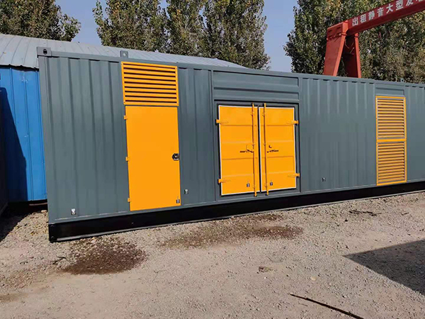 排湖风景区300kw 柴油发电机组用多大的空气开关？
