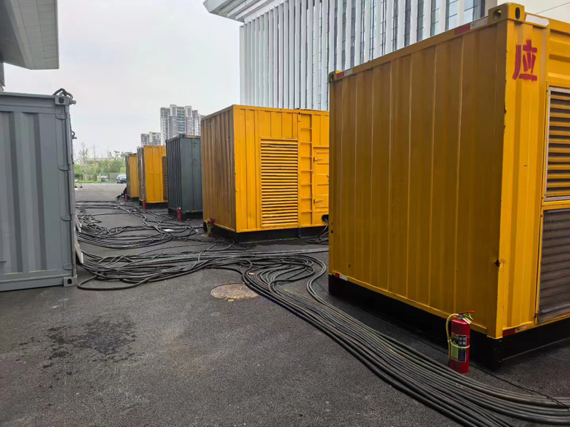 排湖风景区不同季节柴油发电机组保养有哪些注意事项?